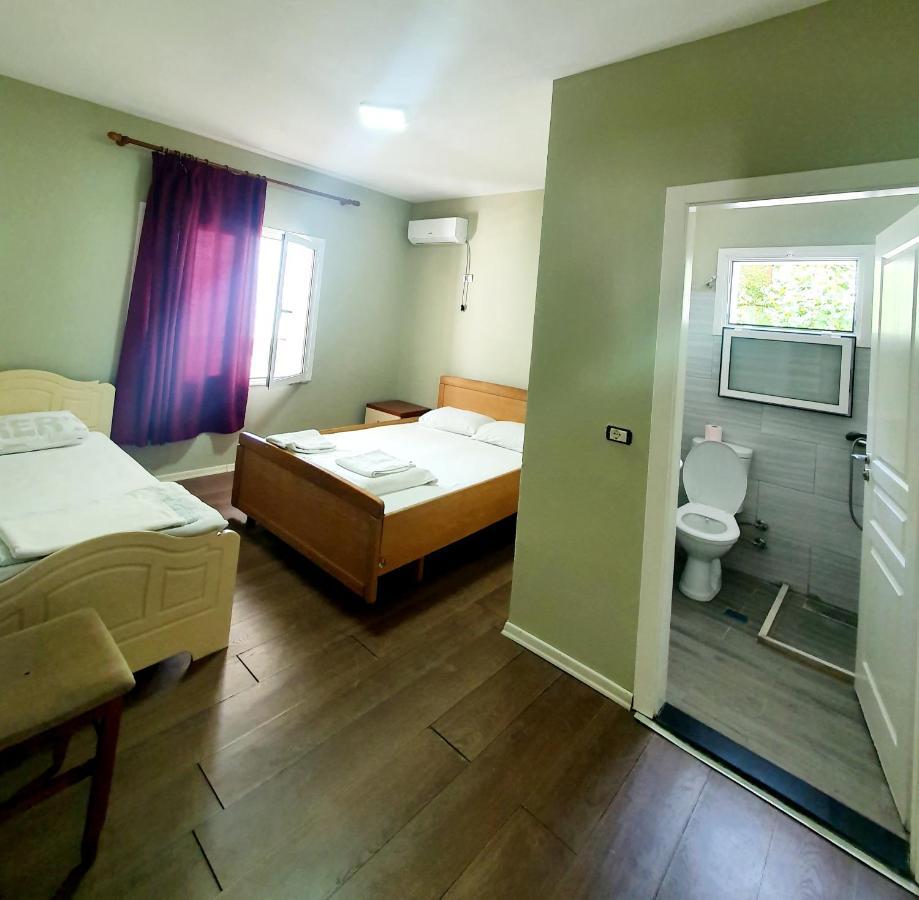 Klerichi Hotel Tirana Buitenkant foto
